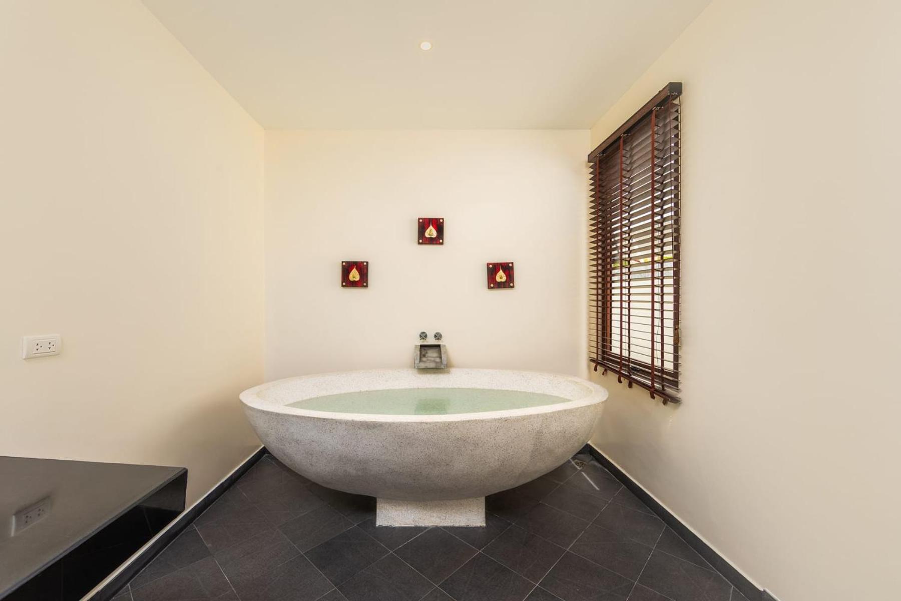 Villa Iorangi| 3 Bedroom Private Pool Residence In Rawai Beach Eksteriør bilde
